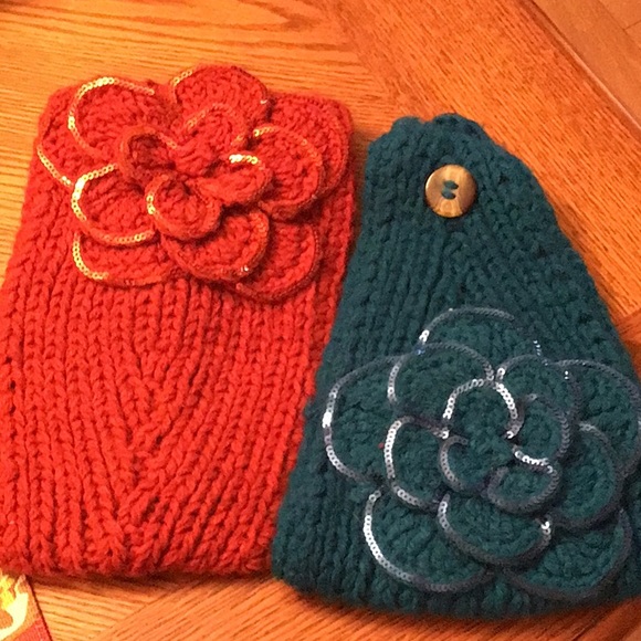 Two Pretty woolen Headbands - Picture 1 of 3